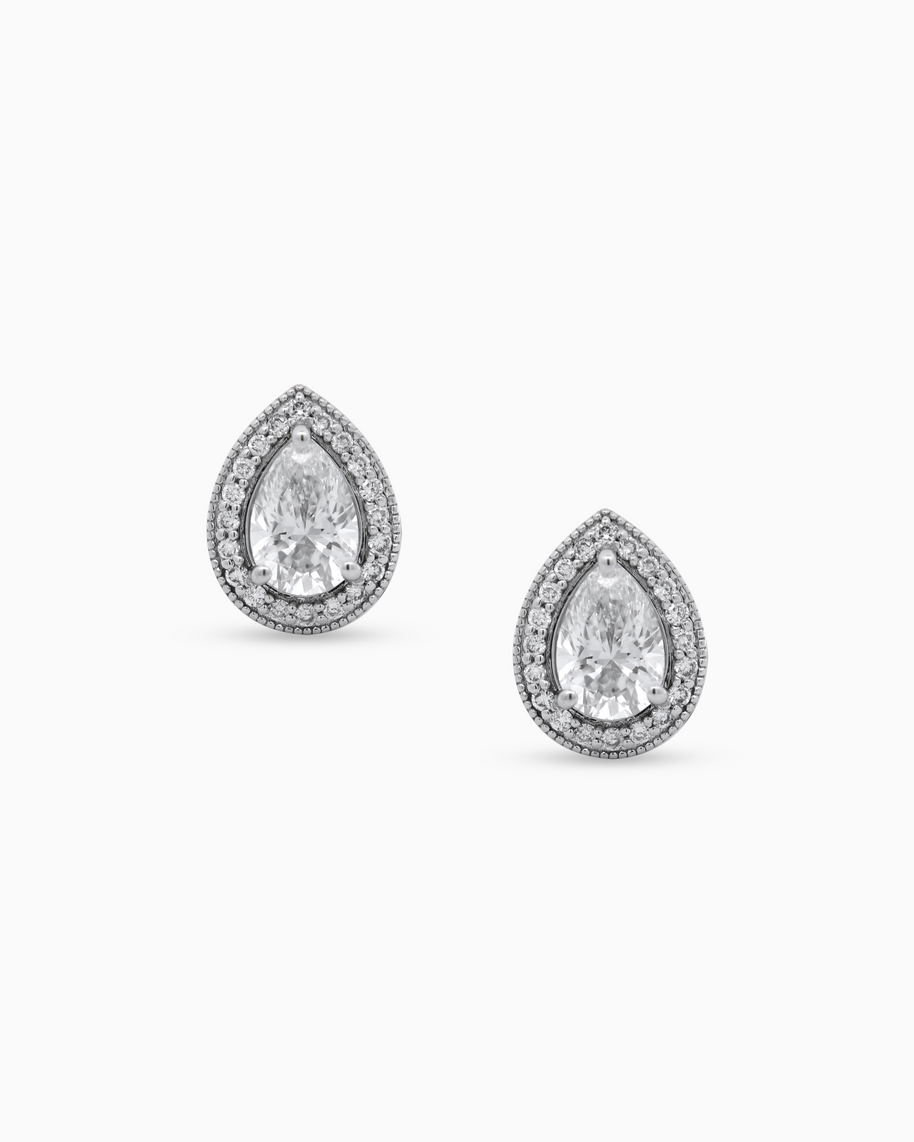 The Pear Halo Diamond Earrings (1.27ctw) – 18k Gold