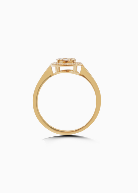 18K Gold Round Brilliant Diamond Bold Solitaire Ring