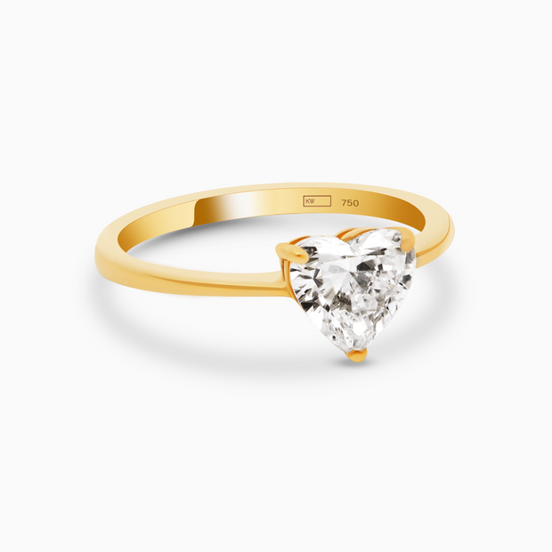 Heart Diamond Ring in 18K Gold