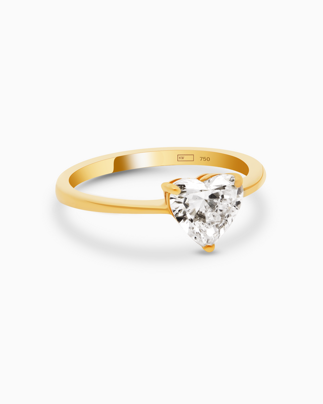 Heart Diamond Ring in 18K Gold