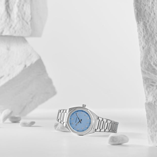 Sky Blue Clou de Paris dail silver