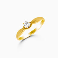 Elegant Prong Solitaire Ring