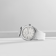 نادي 40 – سنو وايت