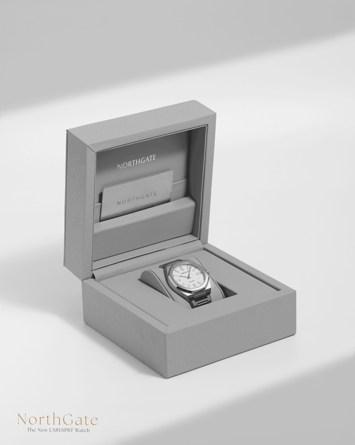 نادي 40 – سنو وايت