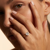 Heart Diamond Ring in 18K Gold