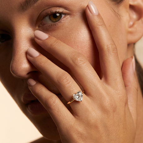 Heart Diamond Ring in 18K Gold