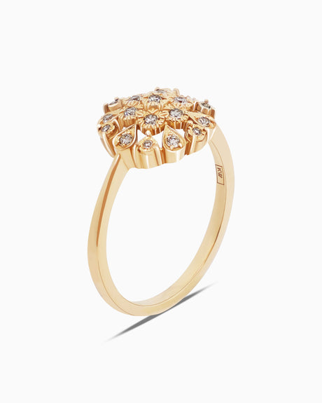 18K Gold Round Brilliant Diamond Bold Solitaire Ring