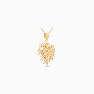 18K Gold Butterfly Leaf Pendant